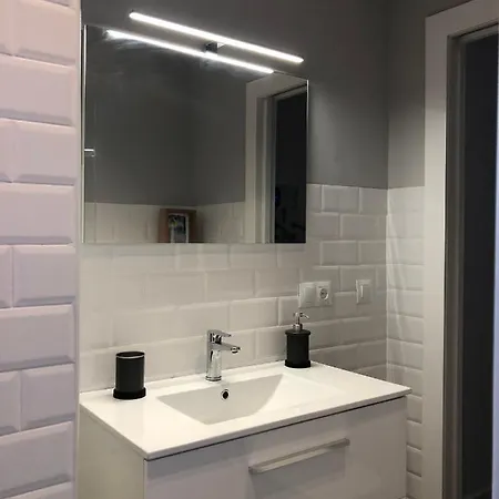 Apartment Charito 18 *