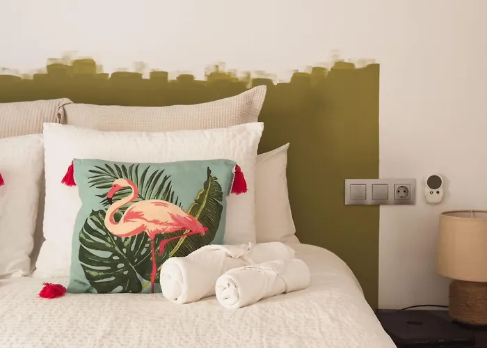 Apartament Charito 18 *